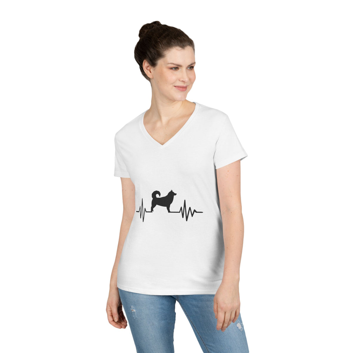 My Heart Beats For Malamutes Women's V-Neck Tee