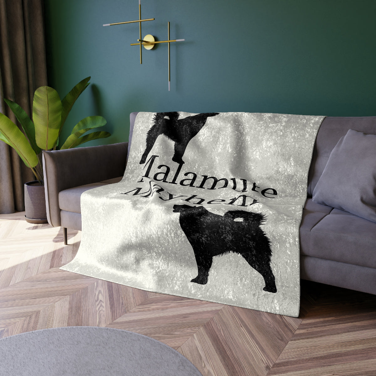 Malamute Mayhem Crushed Velvet Blanket