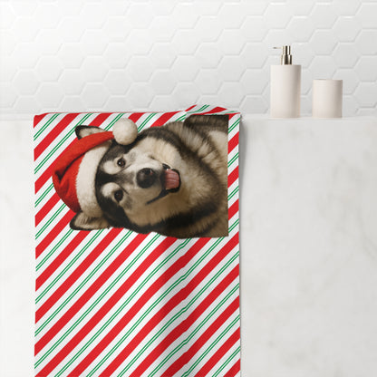 Santa Paws Malamute Mink-Cotton  Beach Towel