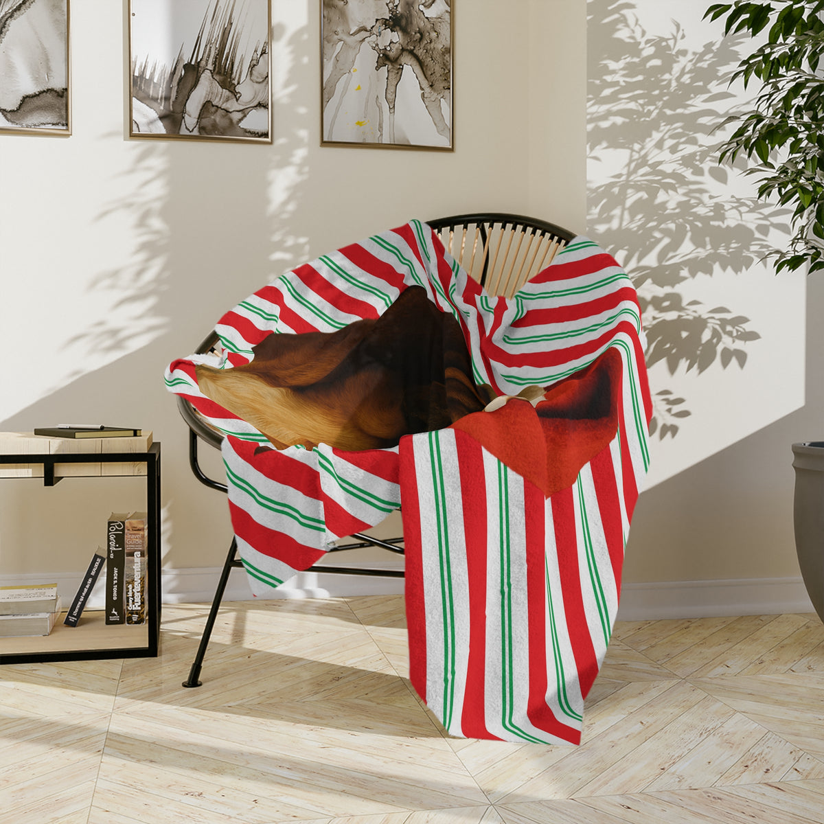 Santa Paws Bloodhound Velveteen Microfiber Blanket